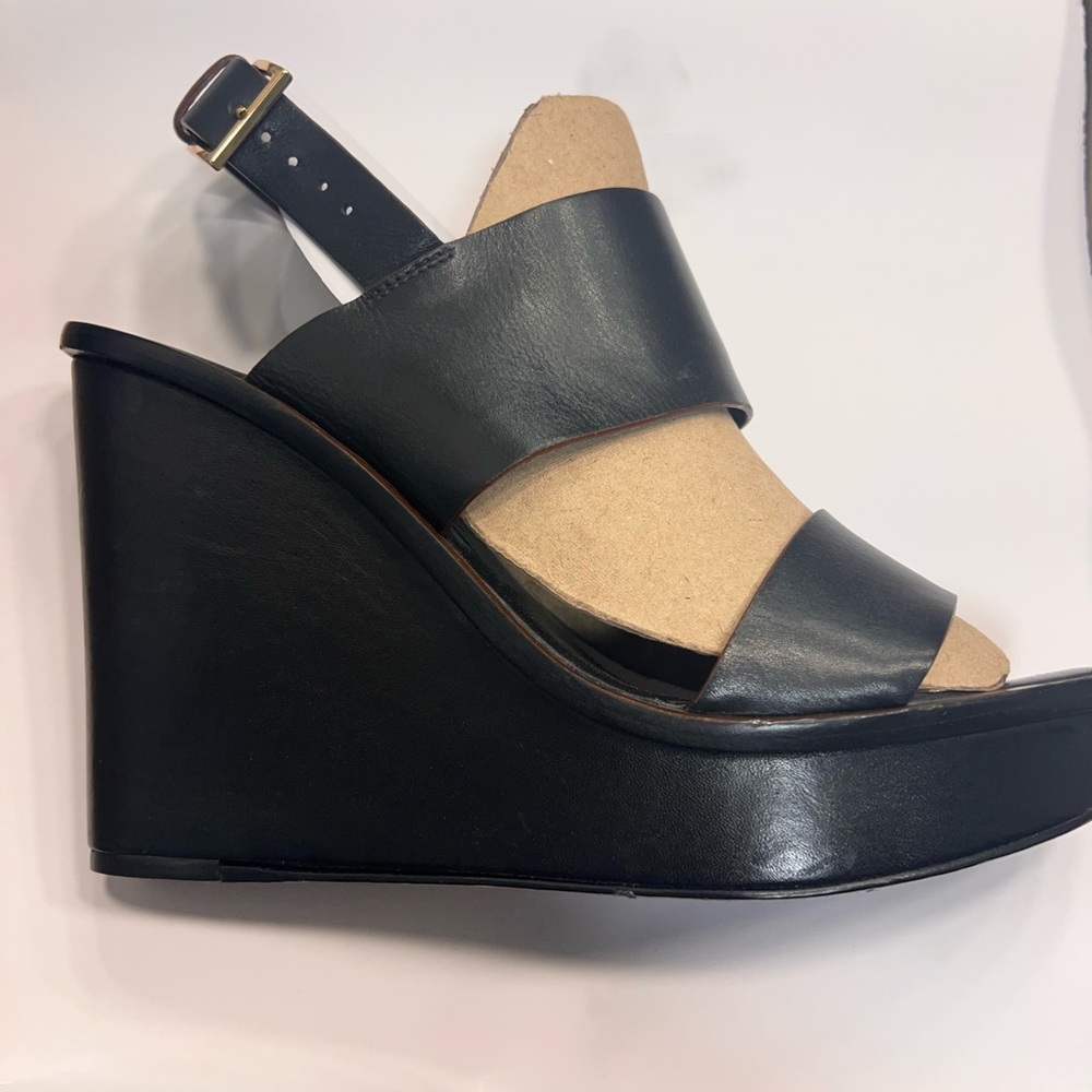 Tory Burch Black  Leather Sandals